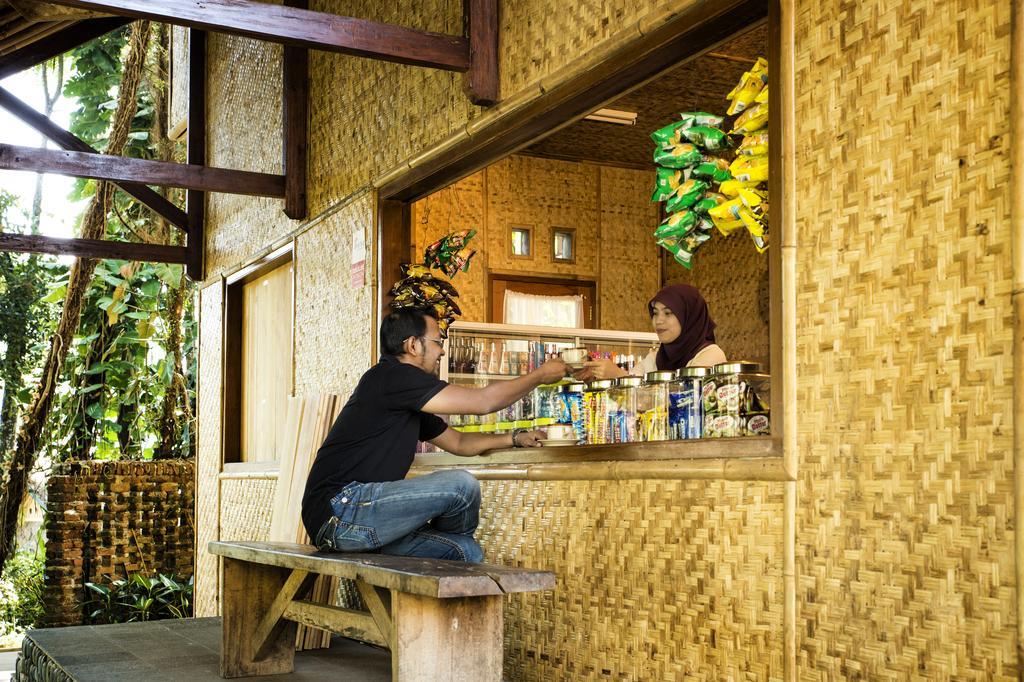 甘榜萨姆皮乌度假村和Spa酒店 加鲁特 外观 照片